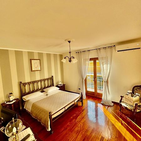 Sosta In Sila Bed & Breakfast Spezzano Piccolo ภายนอก รูปภาพ
